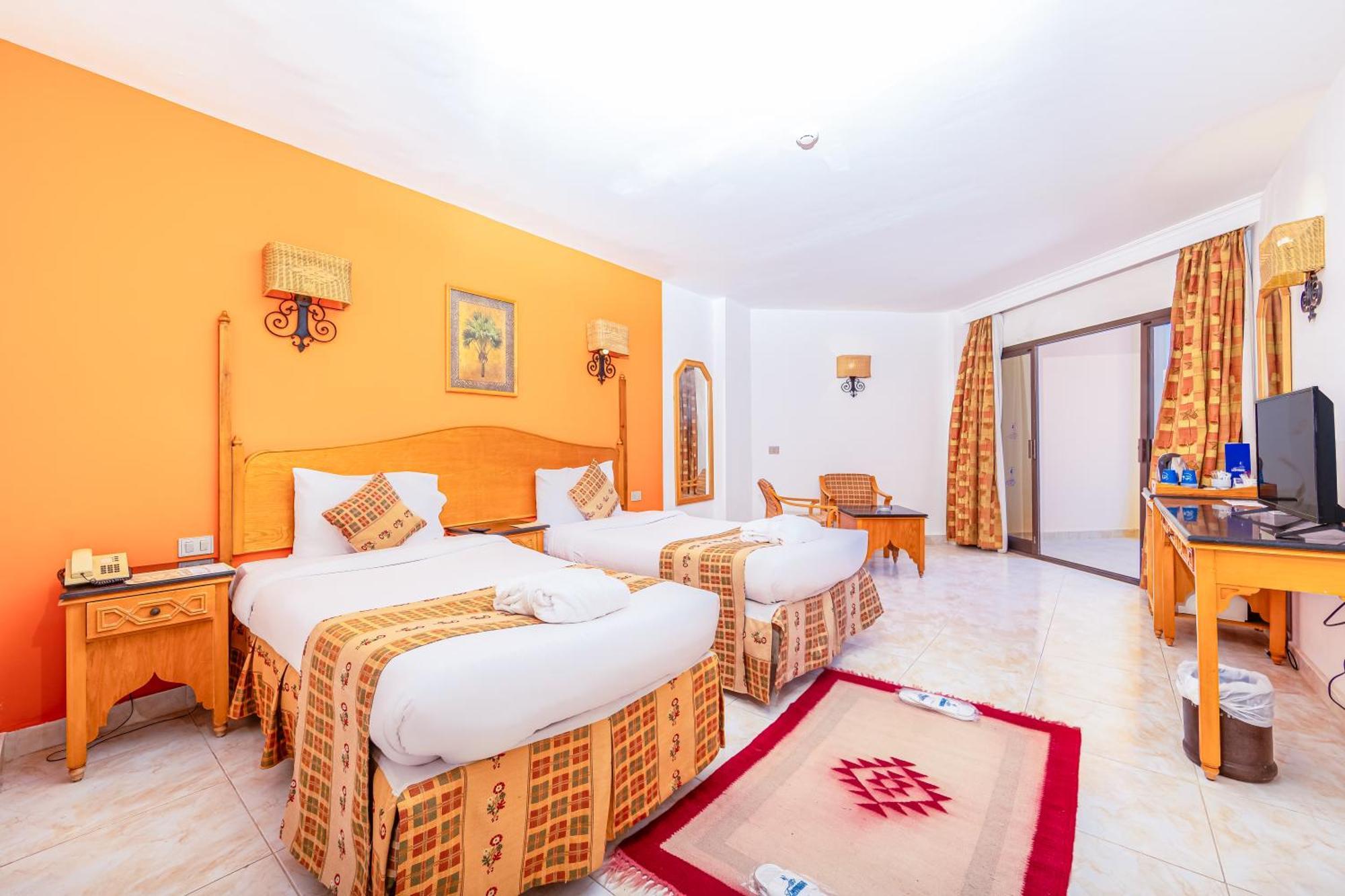 Flamenco Beach & Resort Quseir El Qoseir Bagian luar foto