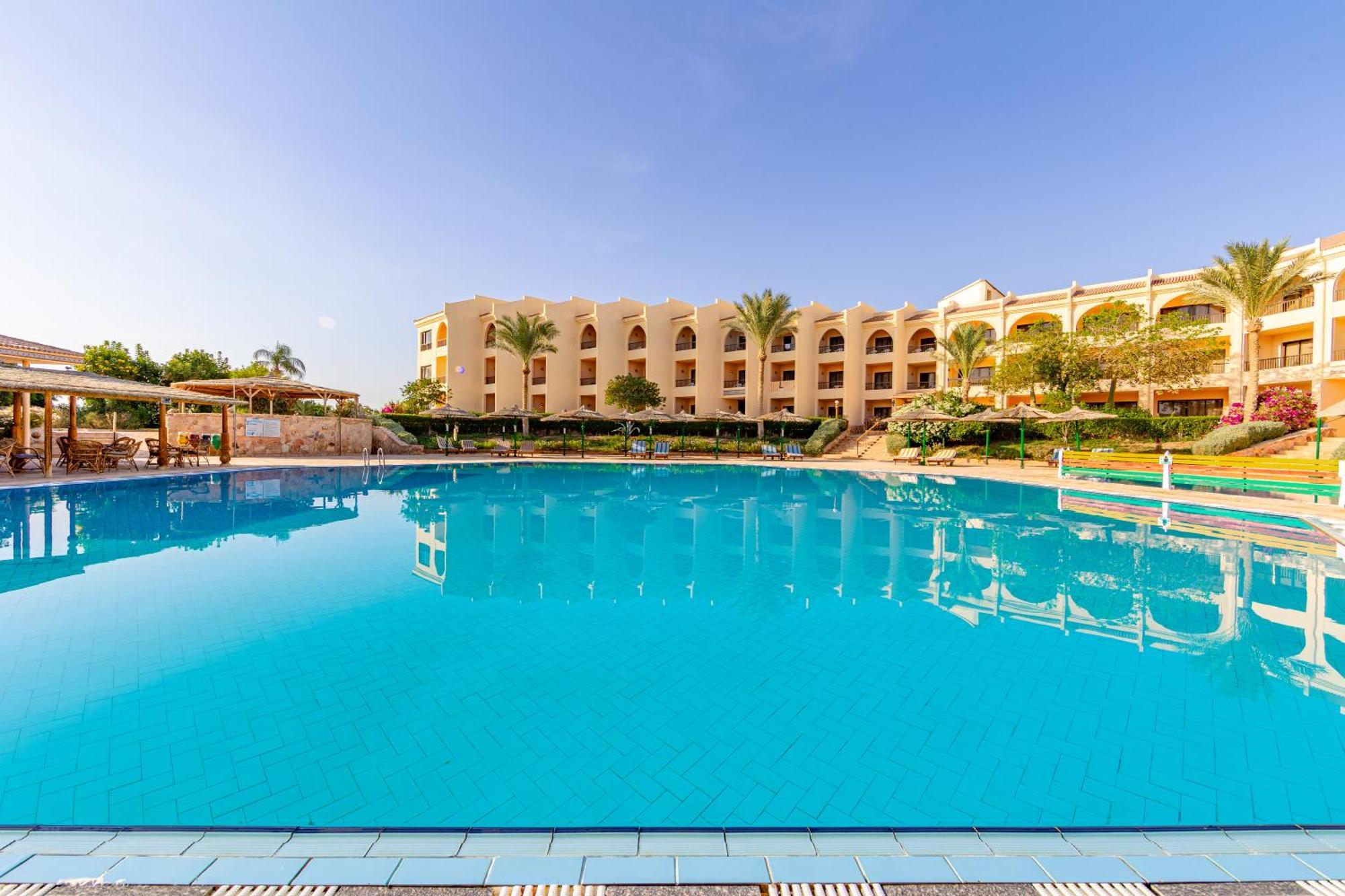 Flamenco Beach & Resort Quseir El Qoseir Bagian luar foto